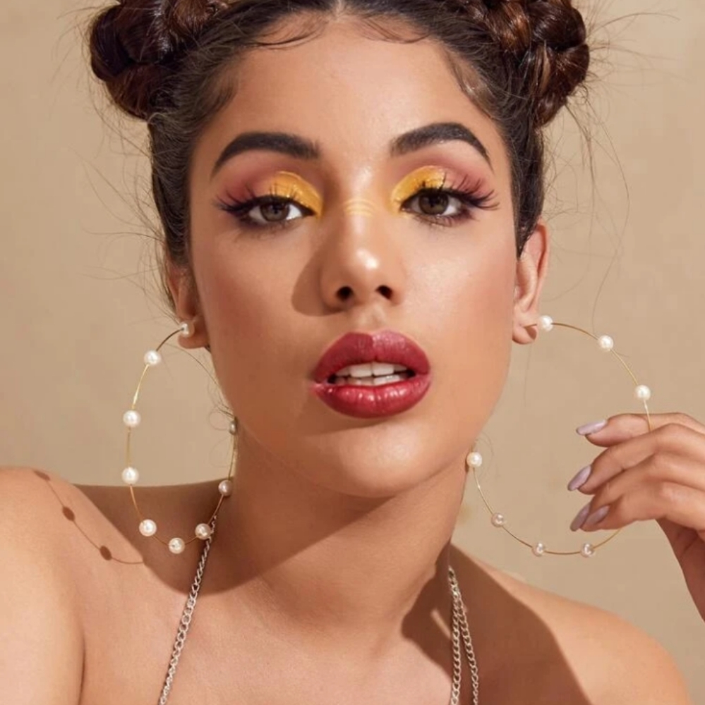 Pearl oversized hoop earrings